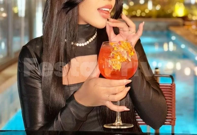 acompanhante de luxo Carol Inversão